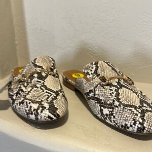 Black and Cream Textured Mules with Animal Print